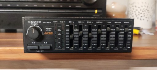 Zdjęcie oferty: Equalizer samochodowy Kenwood 