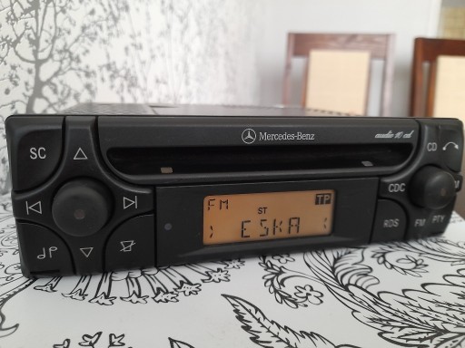 Zdjęcie oferty: Radio Mercedes Audio 10 cd w124 w201 r129 w140