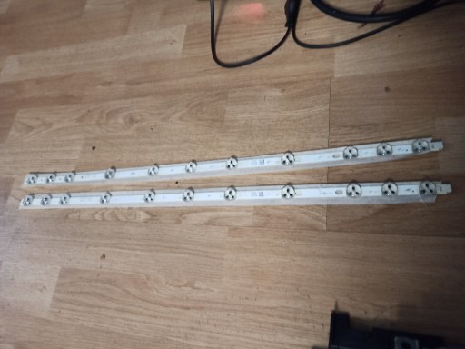 Zdjęcie oferty: Podświetlenie matrycy HITACHI 32HB4T61