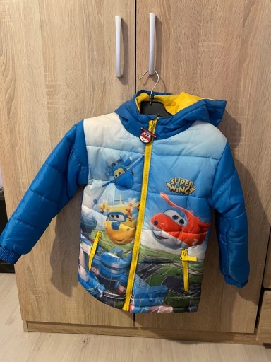 Zdjęcie oferty: Kurtka Super Wings nowa 