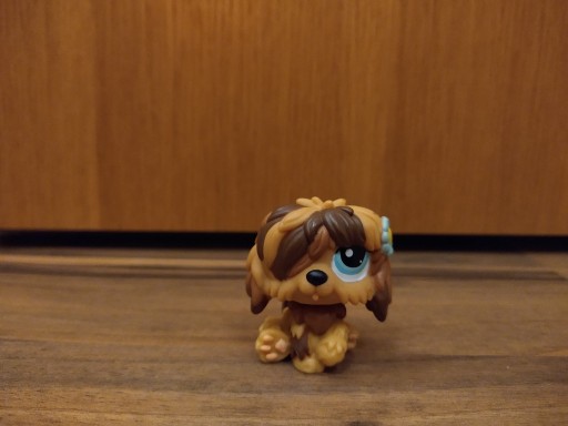 Zdjęcie oferty: Littlest pet shop piesek z kwiatkiem