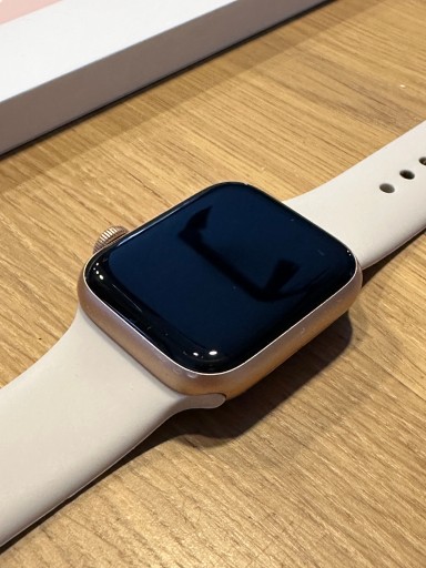 Zdjęcie oferty: Apple Watch Series 5 - pełen komplet