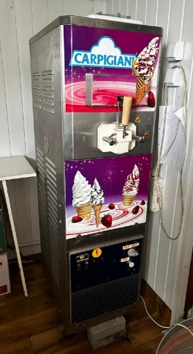 Zdjęcie oferty: Maszyna do lodów Carpigiani Automat do lodów włosk