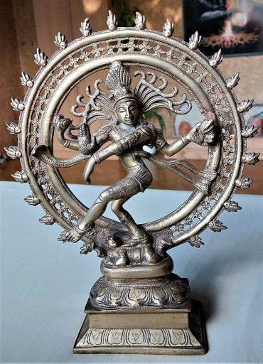 Zdjęcie oferty: Tańczący Shiva z mosiądzu - Nataraja - 35cm, 4256g