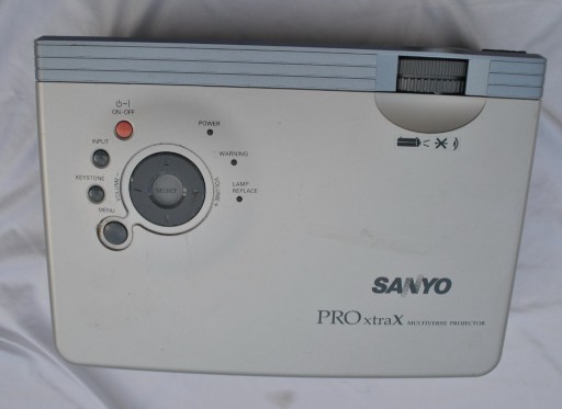 Zdjęcie oferty: rzutnik projektor SANYO PRO XTRAX MULTIVERSE