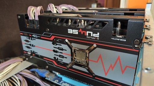 Zdjęcie oferty: Koparka Kryptowalut 12 x Sapphire RX 5700 XT BE 8 