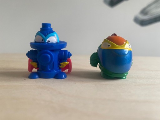 Zdjęcie oferty: Zestaw 2 figurek super zings figurki seria 4