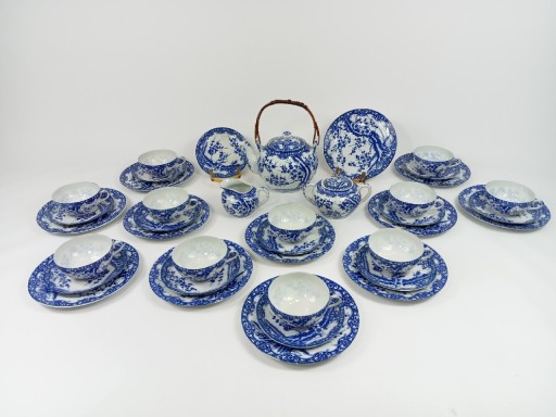 Zdjęcie oferty: Komplet japońskiej porcelany, lata 40.