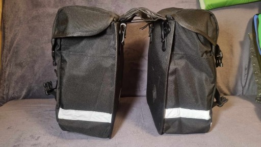 Zdjęcie oferty: Odblaskowa torba rowerowa podwójna na bagażnik 33L