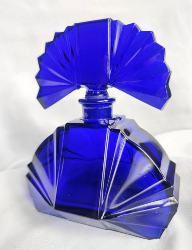 Zdjęcie oferty: Kolekcjonerska karafka Art Deco szklana kobaltowa