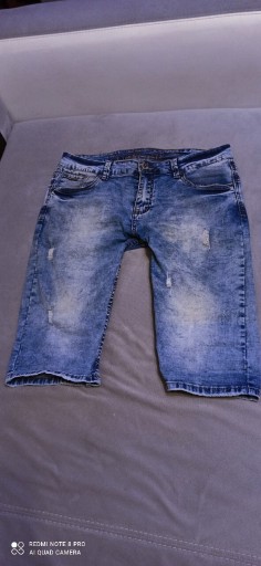 Zdjęcie oferty: Krótkie spodenki męskie  jeans  W 33