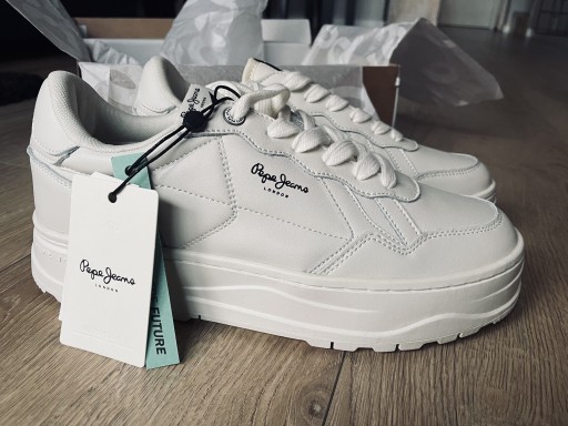 Zdjęcie oferty: Sneakersy PEPE JEANS rozm 40 NOWE okazja!!