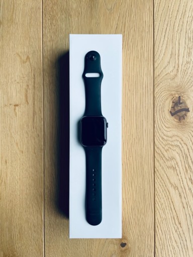 Zdjęcie oferty: Sprzedam Apple Watch Series 4 44mm Space Gray