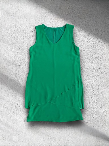 Zdjęcie oferty: Warstwowa zwiewna zielona sukienka na ramiączka M