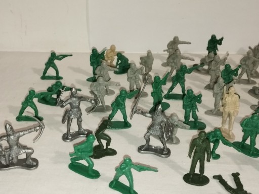 Zdjęcie oferty: Żołnierzyki wojsko zestaw figurek