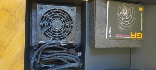 Zdjęcie oferty: Zasilacz EVGA SuperNOVA 5750 GA 750 W