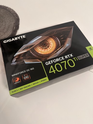 Zdjęcie oferty: Gigabyte Karta graficzna GeForce RTX 4070 Ti SUPER