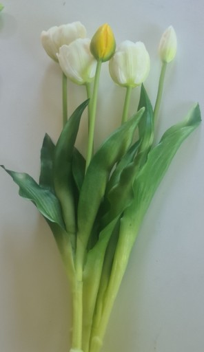 Zdjęcie oferty: Tulipany Silikonowe Gumowe Bukiet 5 sztuk