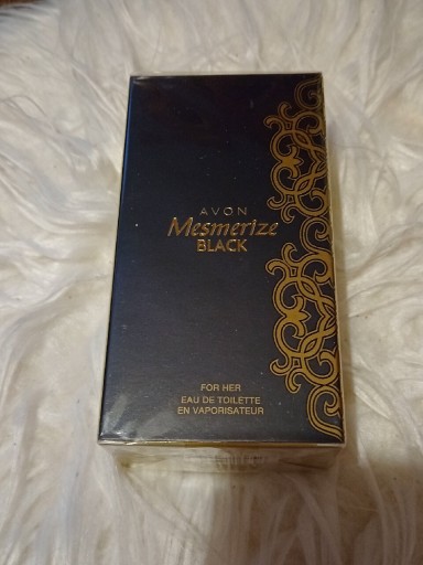 Zdjęcie oferty: MESMERIZE BLACK DLA NIEJ FOR HER 50 ml Avon 