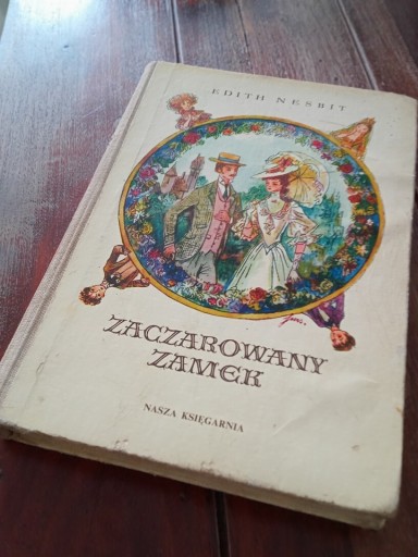 Zdjęcie oferty: KSIĄŻKA ZACZAROWANY ZAMEK 1971