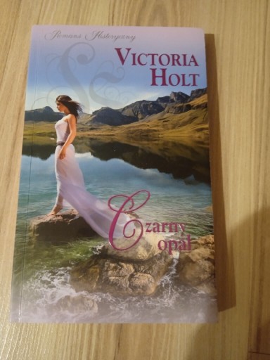 Zdjęcie oferty: Victoria Holt Czarny opal