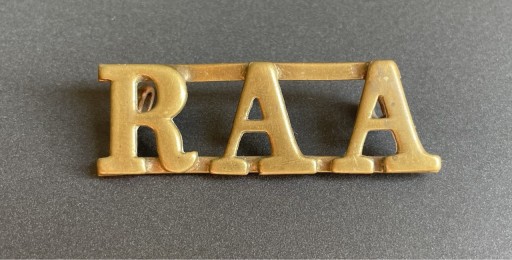 Zdjęcie oferty: Odznaka Royal Australian Artillery RAA II WŚ armia Australii