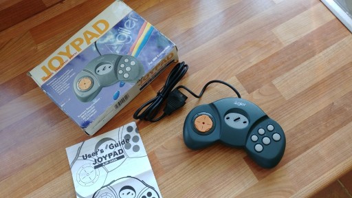 Zdjęcie oferty: Pad kontroler Joystick IBM & PC 15 Pin Konektor