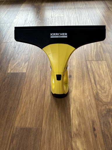 Zdjęcie oferty: Myjka do okien karcher uszkodzona nie włącza się.