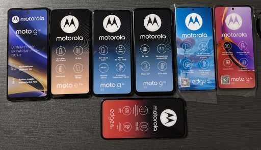 Zdjęcie oferty: Zestaw 7 atrap telefonów Motorola