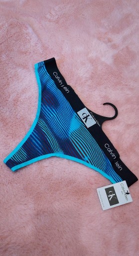 Zdjęcie oferty: Figi Calvin Klein CK XL nowe bikini stringi majtki