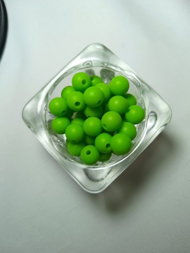Zdjęcie oferty: Koraliki silikonowe 9 mm zielone 3 szt.