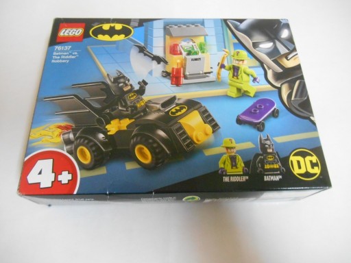 Zdjęcie oferty: LEGO SUPER HEROES 76137 - Batman i rabunek...