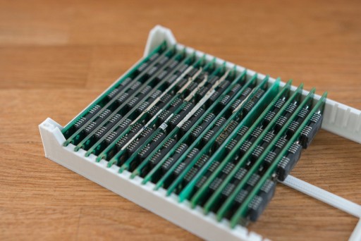 Zdjęcie oferty: Pojemnik koszyk skrzynka na pamięci RAM SIMM 30pin