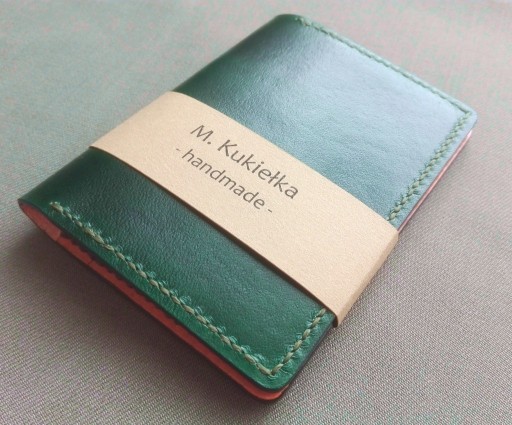 Zdjęcie oferty: Skórzany portfel minimalistyczny zielony handmade