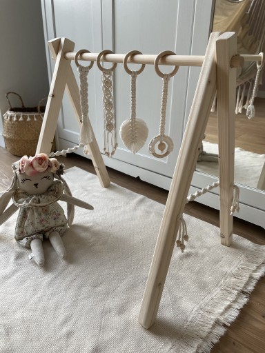 Zdjęcie oferty: URLOP Stojak Edukacyjny Baby Gym +4 zawieszki 