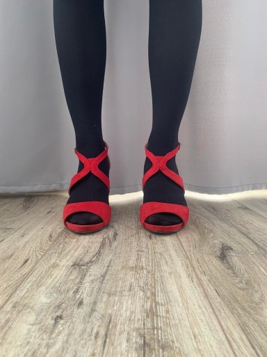 Zdjęcie oferty: Sandały czerwone | Jenny fairy |
