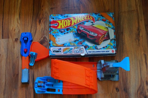 Zdjęcie oferty: Hot Wheels 2 zestawy prezent dla chłopca 