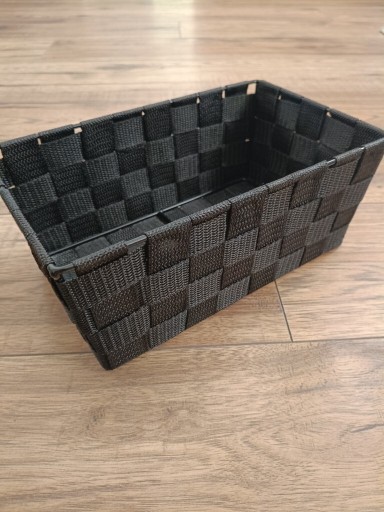Zdjęcie oferty: Czarny koszyczek łazienkowy 