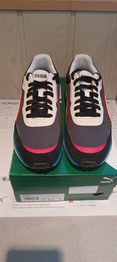 Zdjęcie oferty: Buty sportowe Puma City Rider czarne 40,5 26cm