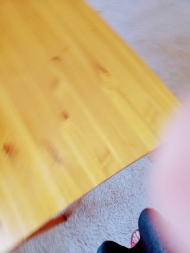 Zdjęcie oferty: stol, piękny jasny kolor leciutki z połyskiem 