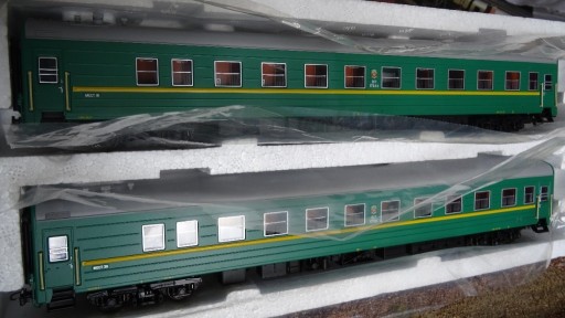 Zdjęcie oferty: " Stodoły" Modele H0 EUROTRAIN