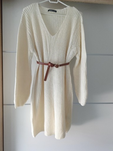 Zdjęcie oferty: Sweterkowa sukienka ecru oversize 