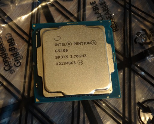Zdjęcie oferty: Procesor intel G5400 