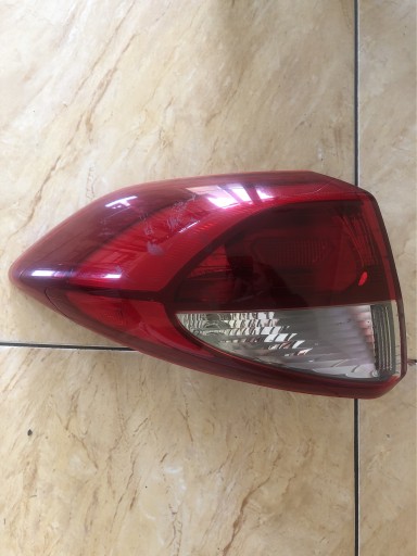 Zdjęcie oferty: Lampa tylna prawa Hyundai Tucson 