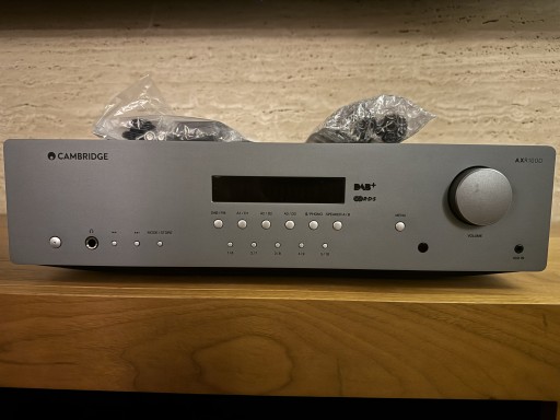 Zdjęcie oferty: Cambridge Audio AXR100D jak nowy gwarancja 