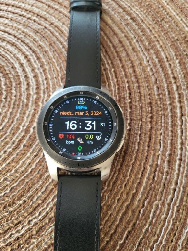 Zdjęcie oferty: Samsung Galaxy Watch SM-R800