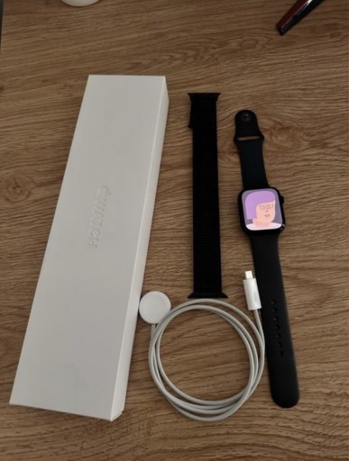 Zdjęcie oferty: Apple Watch 7 45mm czarny WiFi