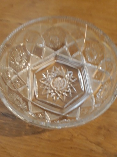 Zdjęcie oferty: Półmisek kryształowy śr 18 cm kryształ prl