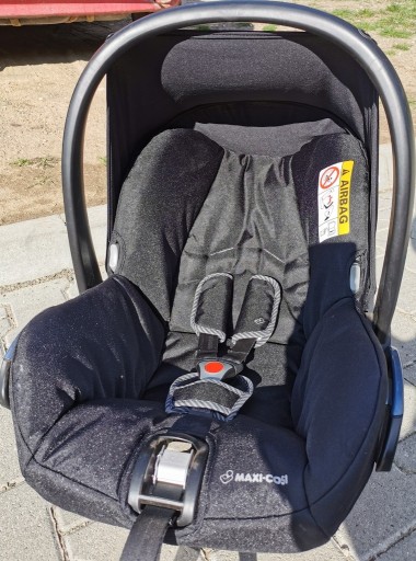 Zdjęcie oferty: Fotelik samochodowy MAXI COSI CITI stan idealny 