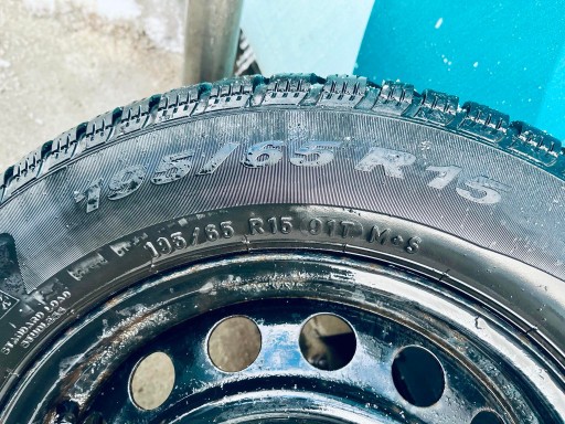 Zdjęcie oferty: FELGI STALOWE 15+ZIMOWE Opony Pirelli 195/65 R15